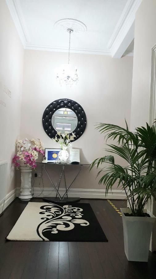 Gabriel Guesthouse Rhyl Dış mekan fotoğraf