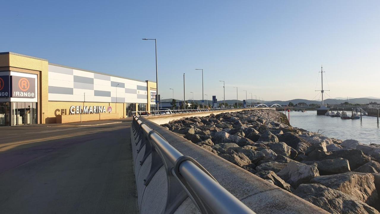 Gabriel Guesthouse Rhyl Dış mekan fotoğraf