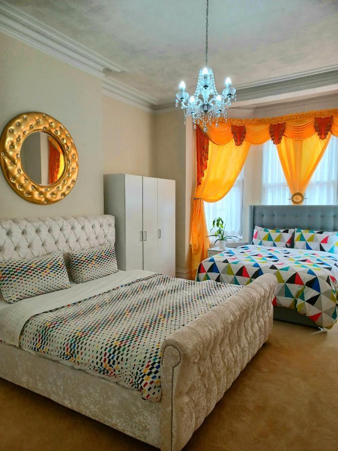 Gabriel Guesthouse Rhyl Dış mekan fotoğraf