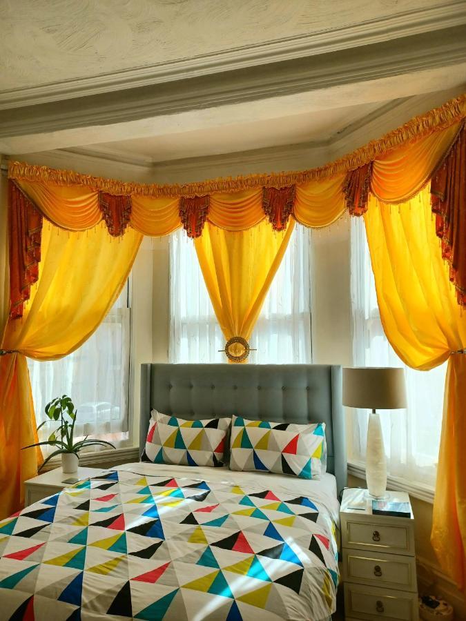 Gabriel Guesthouse Rhyl Dış mekan fotoğraf