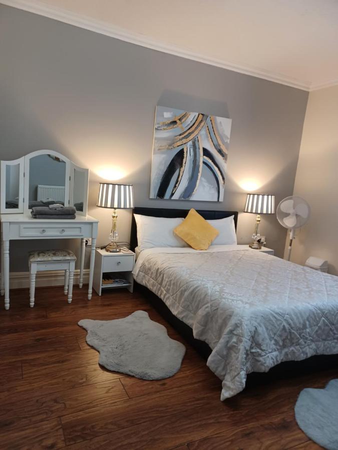 Gabriel Guesthouse Rhyl Dış mekan fotoğraf