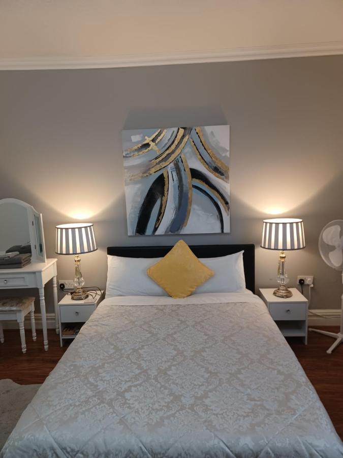 Gabriel Guesthouse Rhyl Dış mekan fotoğraf